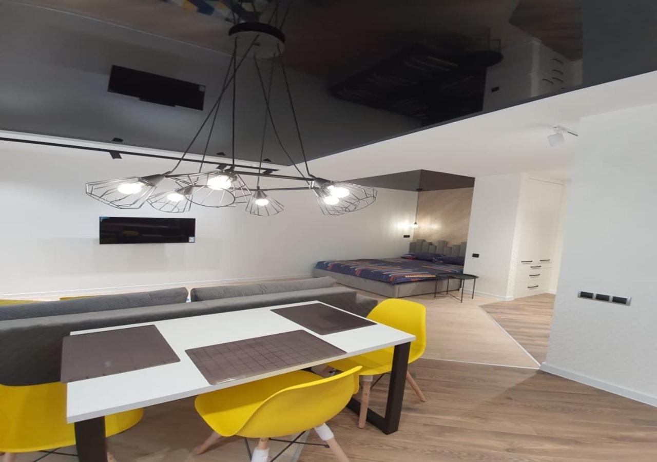 New Lux Apartment 2020 Харків Екстер'єр фото